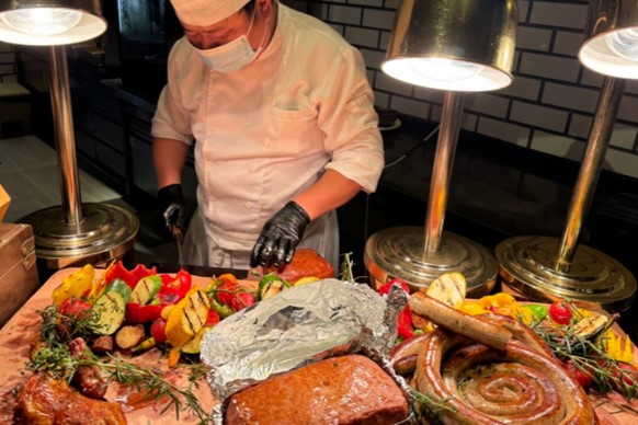 Les restaurants occidentaux à Shanghai sont les plus denses au pays, avec près de dix mille établissements provenant de 43 pays des cinq continents