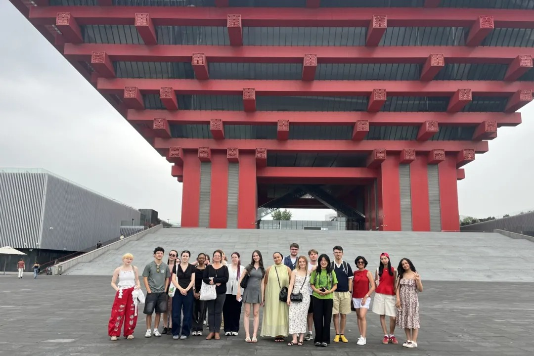 Achèvement du Camp d'été « Chinese Bridge » pour étudiants français à Shanghai