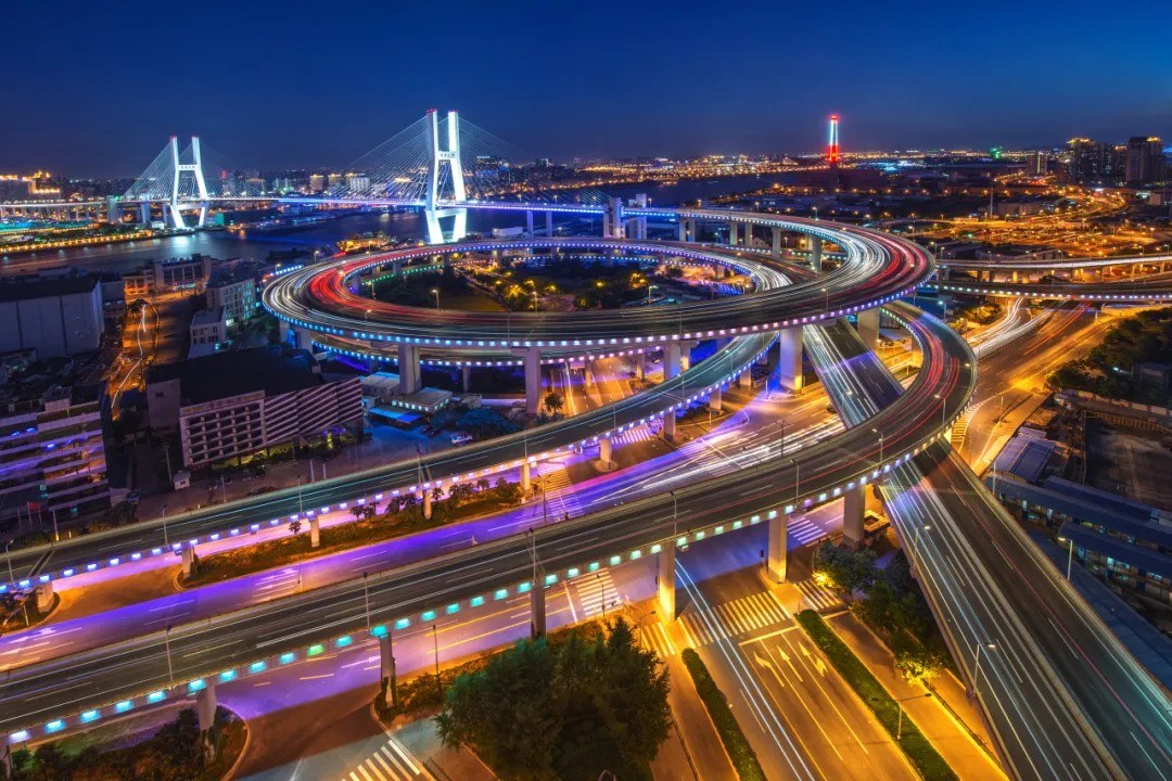 Publication du <i>Rapport sur le développement des transports intégrés de Shanghai 2025</i>