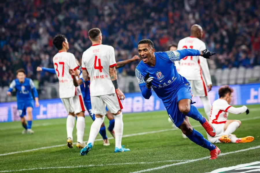 2025 : les événements sportifs à Shanghai génèrent un effet d'entraînement de 35,8 milliards de yuans