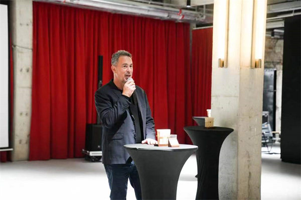Christian Devillers en lancement de la 5e Fotografiska à Shanghai