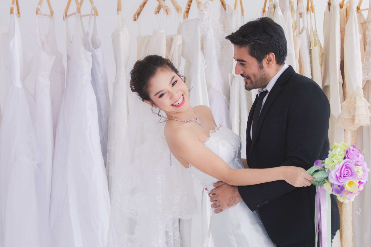 Shanghai déploiera entièrement le service d'enregistrement des mariages pour les couples internationaux dans ses 16 districts