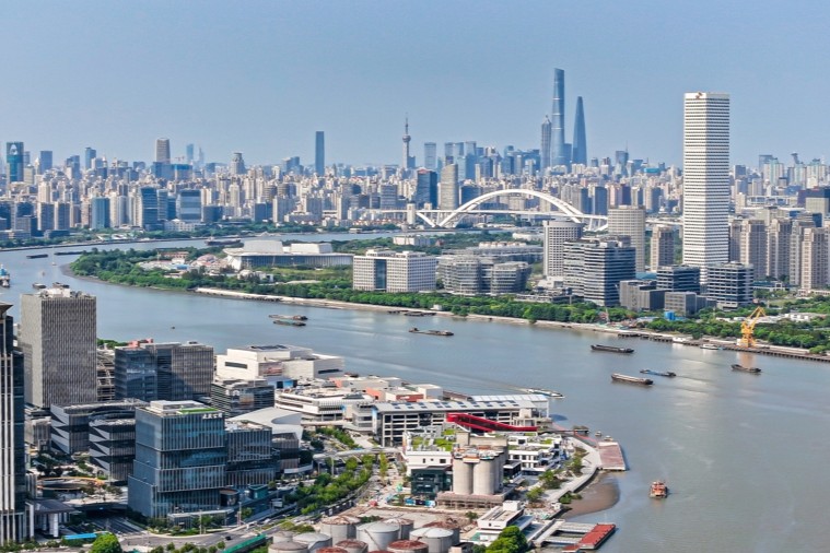 Shanghai publie le <i>Plan de Shanghai pour la construction de la zone nationale de démonstration pour le développement innovant du commerce des services</i>