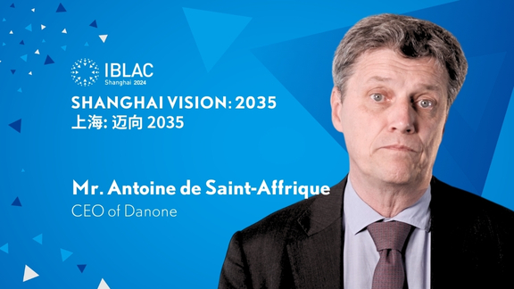 Antoine Bernard imagine Shanghai dans dix ans comme une ville où les services de santé personnalisés feront partie intégrante de la vie quotidienne