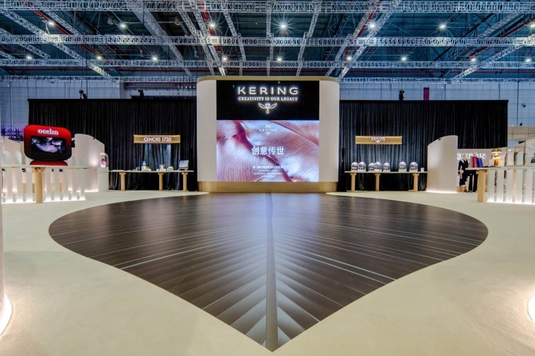 Le groupe Kering fait son apparition à la huitième CIIE