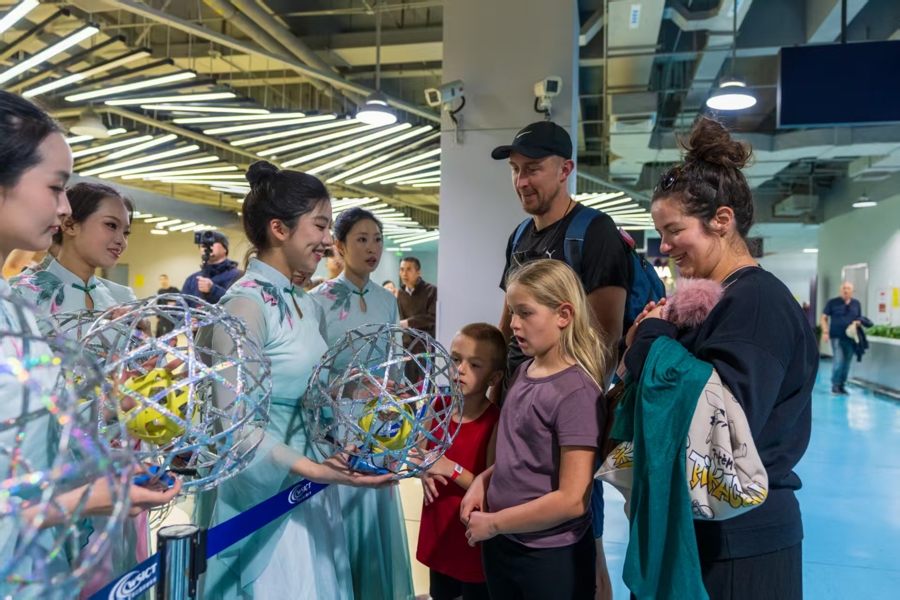 La Chine prévoit une augmentation des déplacements transfrontaliers pendant les vacances de Qingming