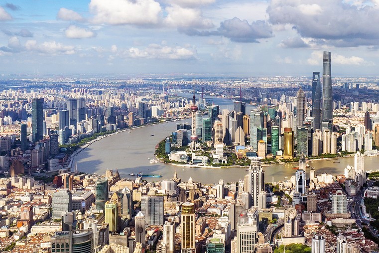 Shanghai publie la version 2025 des <i>Mesures de mise en œuvre du programme des partenaires mondiaux de Shanghai pour la promotion des investissements étrangers</i>