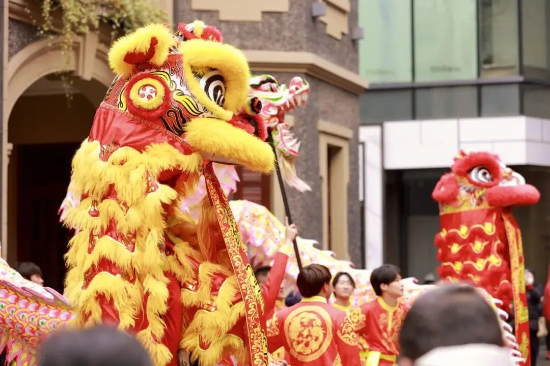 Première vague d'atmosphère du Nouvel An chinois à Shanghai !