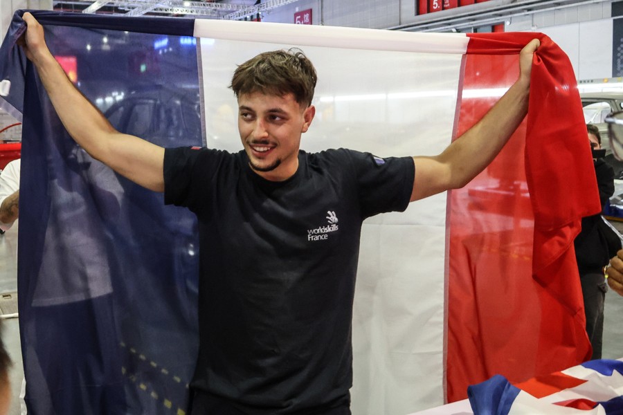 La 48ᵉ Compétition mondiale des métiers WorldSkills vue par la délégation française