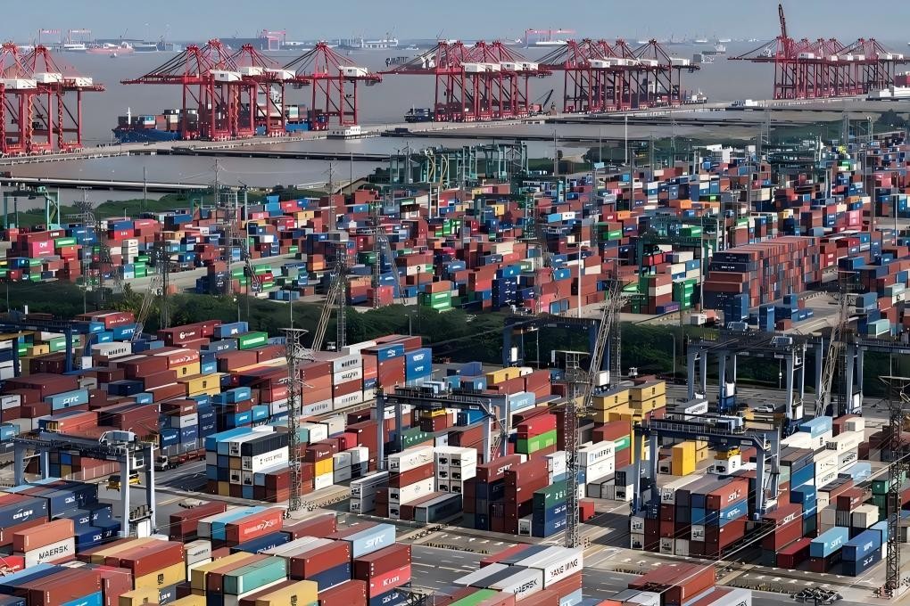 Shanghai fixe des objectifs pour 2030 pour son centre de transport international