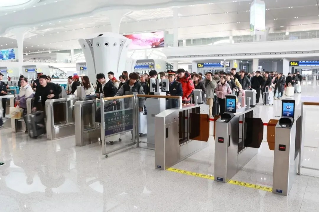 Le chemin de fer devrait transporter 539 millions de passagers durant le grand chassé-croisé de la période de la fête du Printemps 2026