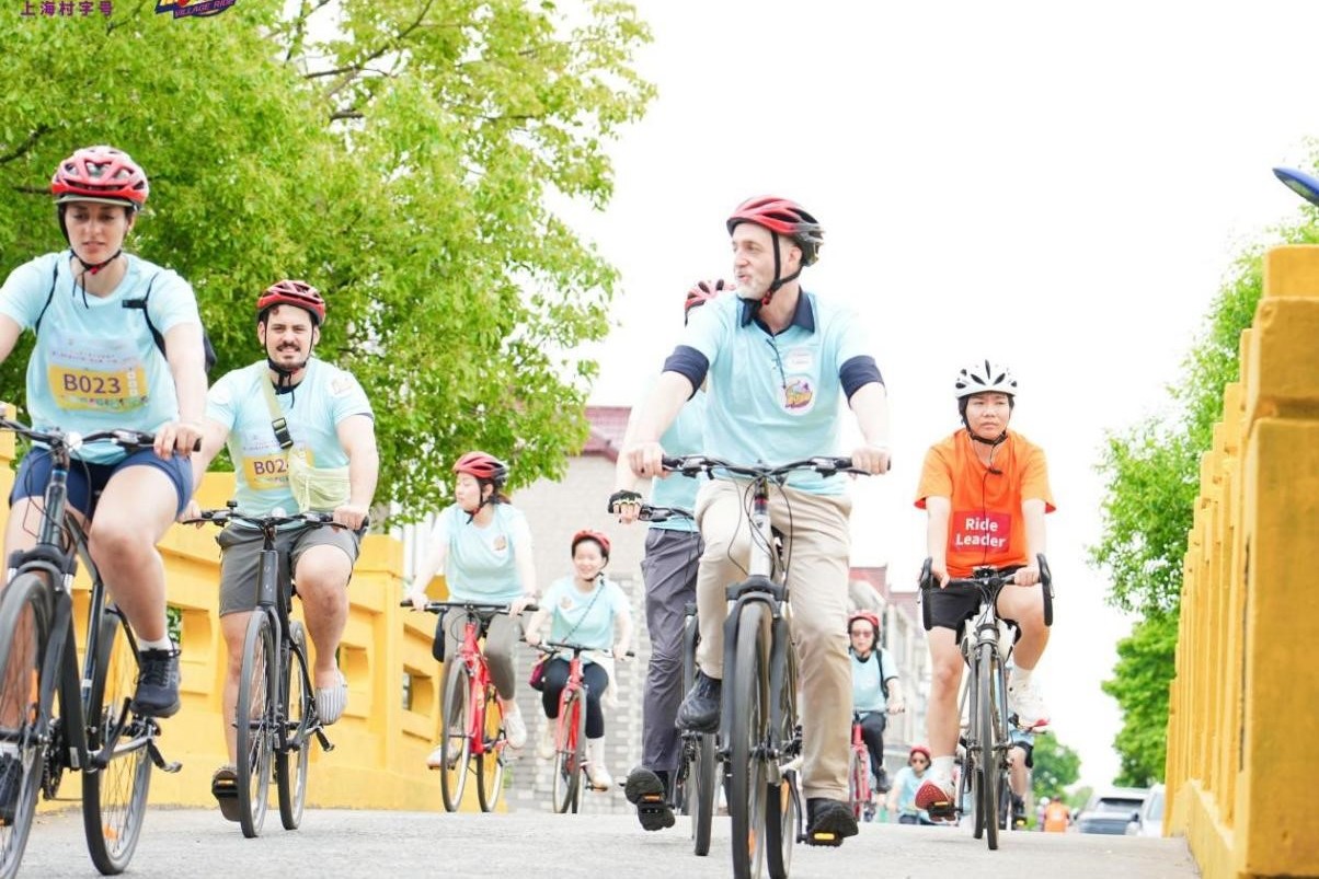 Des expatriés découvrent les trésors ruraux de Shanghai à vélo