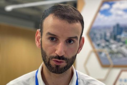 Le jeune Français Hamza Boukili : pionnier de l'IA en Chine